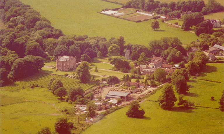 Chettle Estate