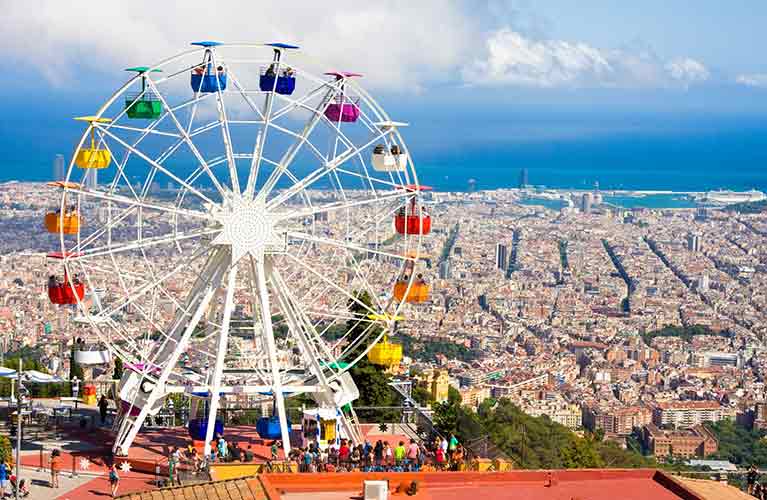 Ferris wheel in Barcelona